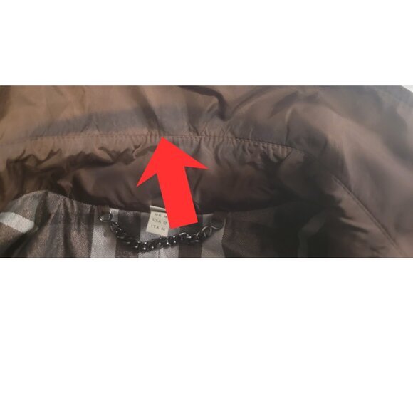 Burberry London Double Breasted Trench Coat. Size 12. - Picture 11 of 12